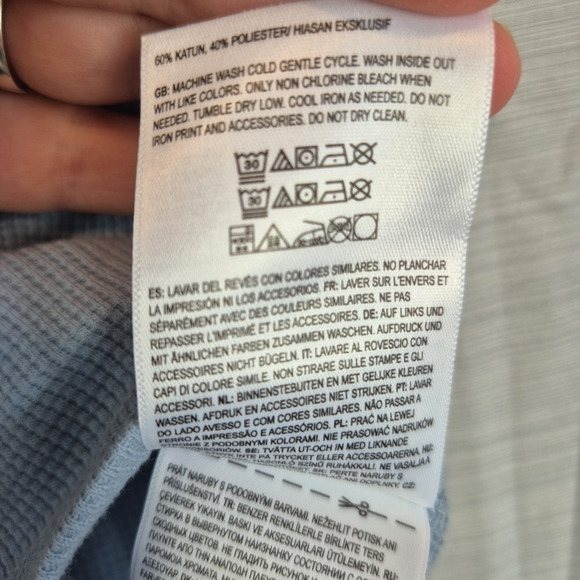 Vans Tank Top Womens Small Light Blue Waffle Knit 1/4 Button Summer Outdoors Sun - Picture 11 of 11